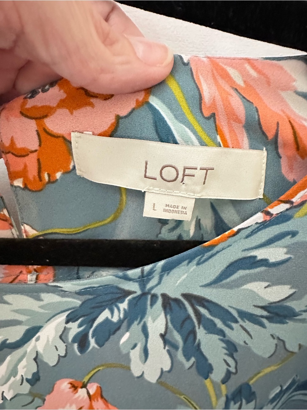 Loft L Blue floral polyester feminine workwear boho chic cottagecore blouse - Picture 4 of 13